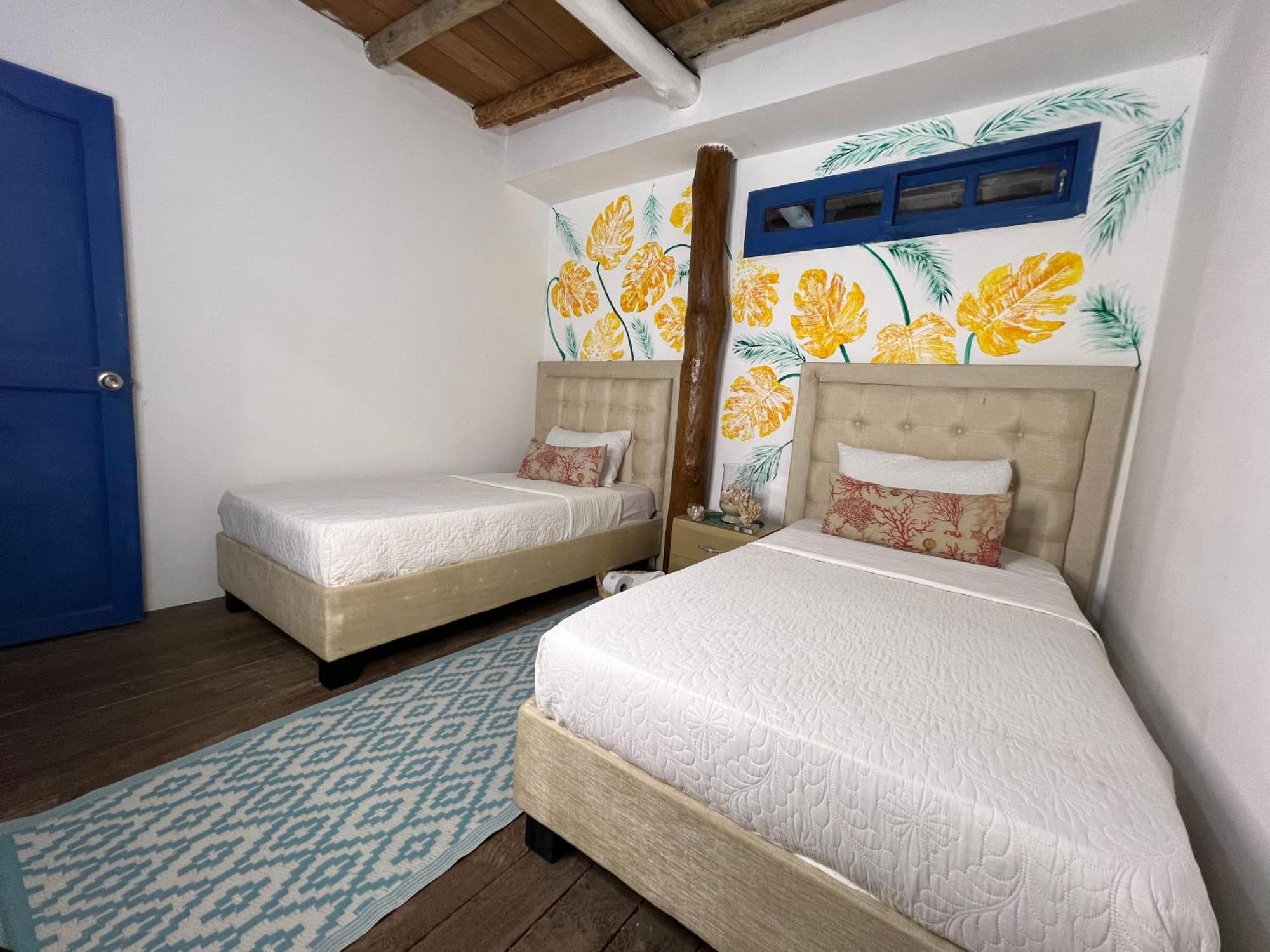 Mira Mira Hostel Cartagena