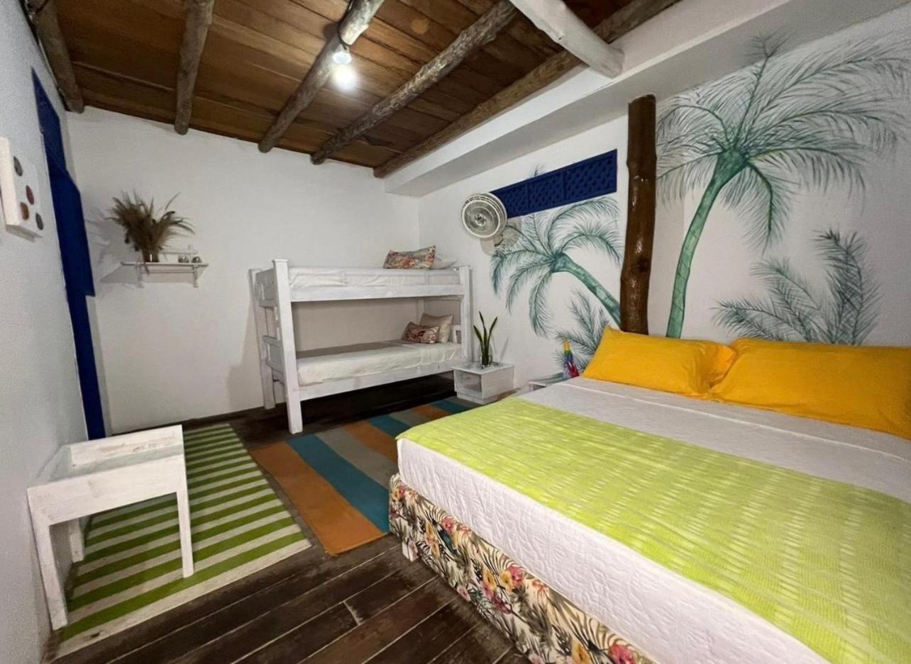 Hostel Mira Mira