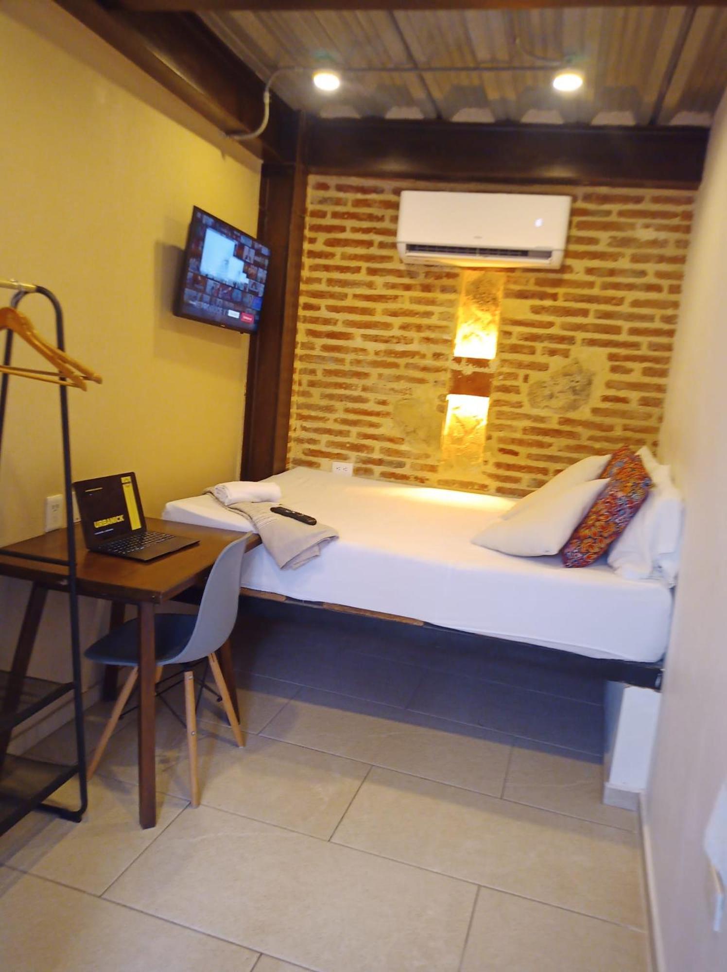 Habitacion Recien Restaurada - Pod A Apartment