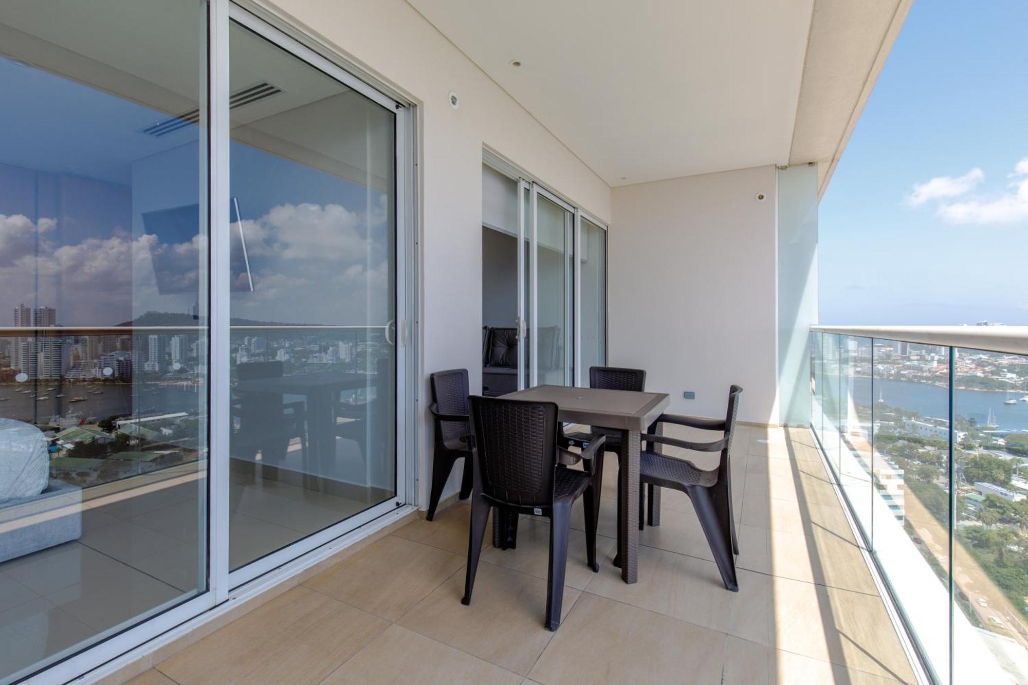 Apartment En Edificio H2 Bocagrande Cerca Al Mar Cartagena