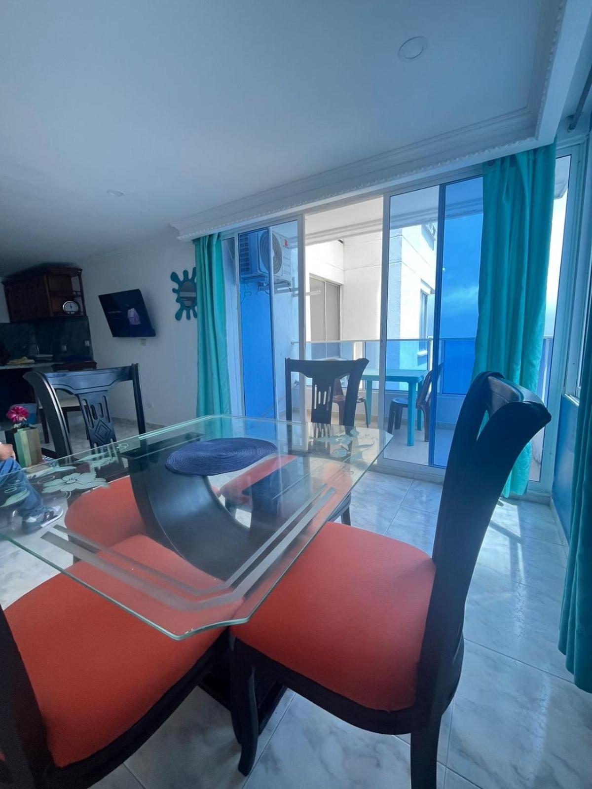 Apartment El Laguito Apto Cerca A La Playa